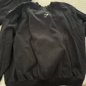 Black Gymshark Sweater